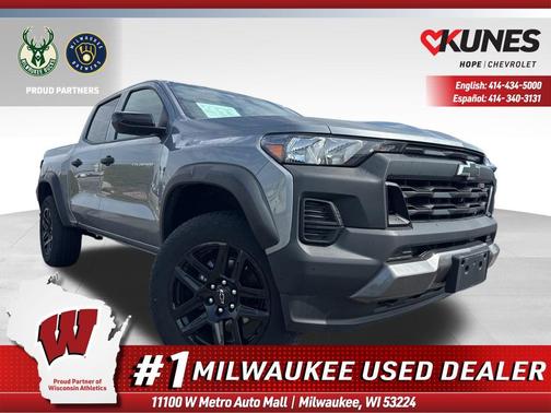 Sterling Gray Metallic 2023 Chevrolet Colorado Trail Boss