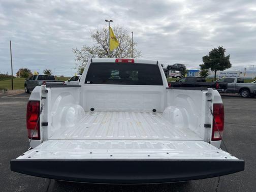 2024 RAM 1500 Classic SLT