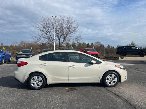 2015 Kia Forte LX