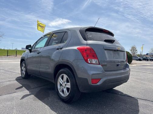 Satin Steel Metallic 2020 Chevrolet Trax LS