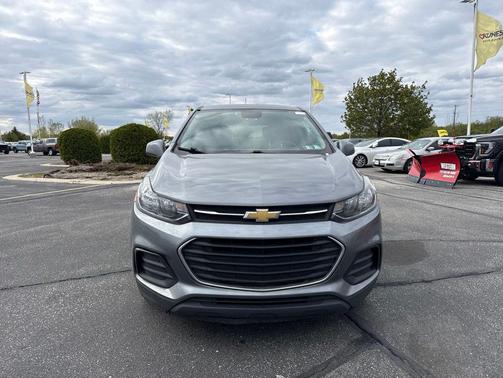 Satin Steel Metallic 2020 Chevrolet Trax LS