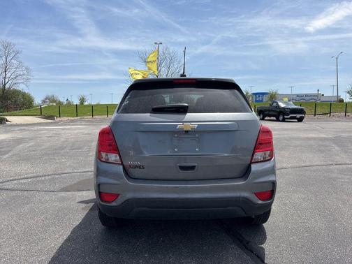 Satin Steel Metallic 2020 Chevrolet Trax LS