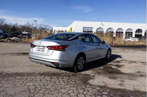 2023 Nissan Altima S FWD