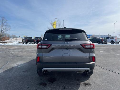 CARBONIZED GRAY METALLIC 2023 Ford Escape Active