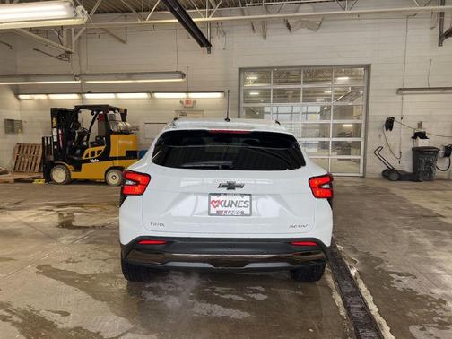 2026 Chevrolet Trax FWD ACTIV