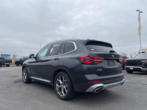 Gray 2024 BMW X3 sDrive30i
