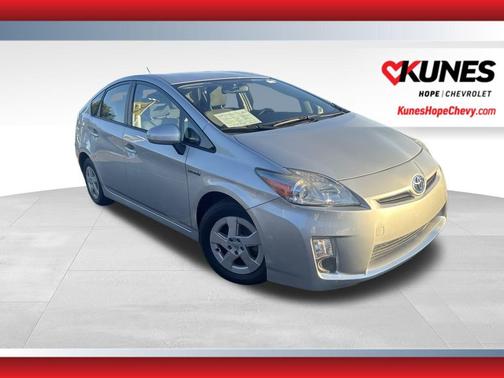 2010 Toyota Prius III
