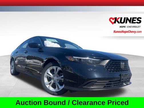 Crystal Black Pearl 2023 Honda Accord LX 1.5T