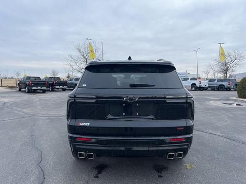 2025 Chevrolet Traverse RS