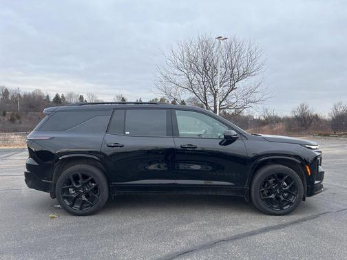 2025 Chevrolet Traverse RS