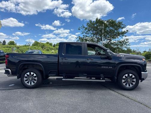 Dark Ash Metallic 2024 Chevrolet Silverado 2500 LT