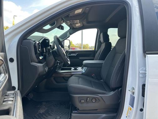 2026 Chevrolet Silverado 2500 LT