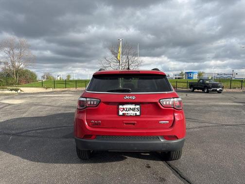 Redline Pearlcoat 2020 Jeep Compass Latitude