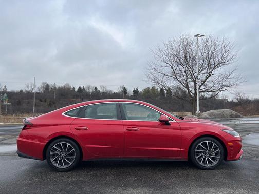 2021 Hyundai SONATA Limited