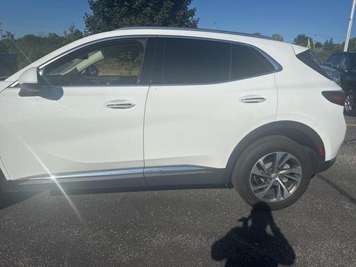 2023 Buick Envision Essence FWD