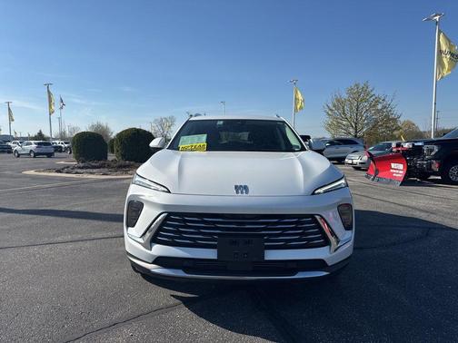 Summit White 2024 Buick Envision Preferred AWD