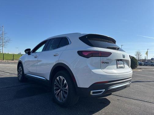 Summit White 2024 Buick Envision Preferred AWD