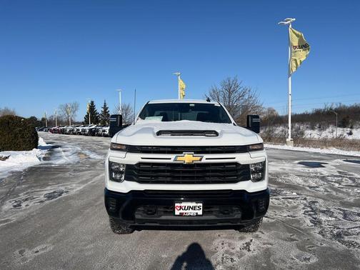 2024 Chevrolet Silverado 2500 Custom