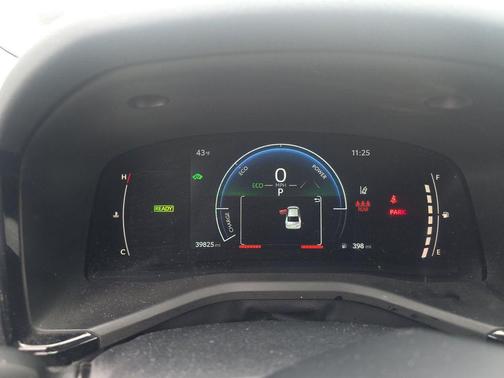 Underground 2025 Toyota Camry LE