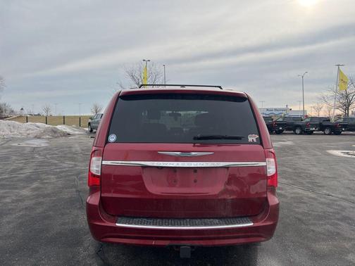2014 Chrysler Town & Country Touring