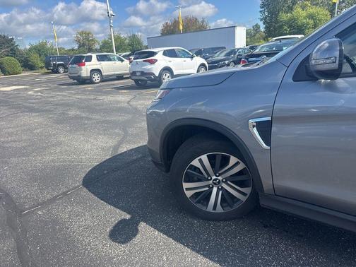 2022 Mitsubishi Outlander Sport SE
