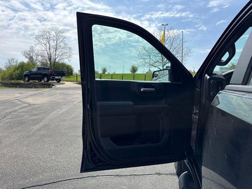 Black 2020 Chevrolet Silverado 1500 Custom