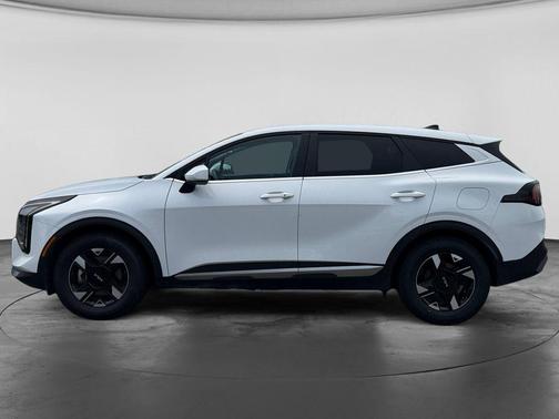 Glacial White Pearl 2026 Kia Sportage LX
