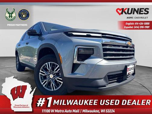 Sterling Gray Metallic 2024 Chevrolet Traverse LT