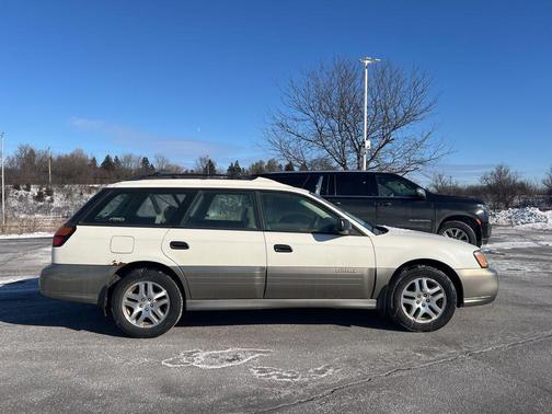 2003 Subaru Outback Base
