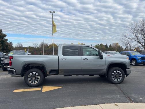 2025 Chevrolet Silverado 3500 LT