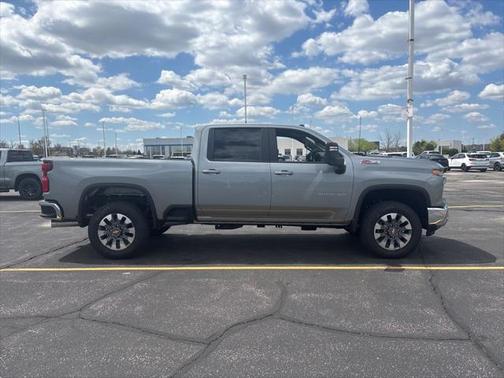 2025 Chevrolet Silverado 3500 LT