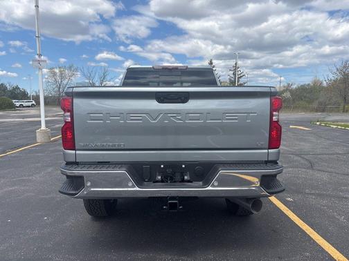 2025 Chevrolet Silverado 3500 LT