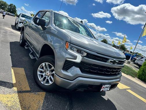 2025 Chevrolet Silverado 1500 RST