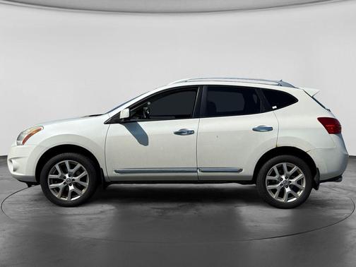 Glacier Pearl 2012 Nissan Rogue S