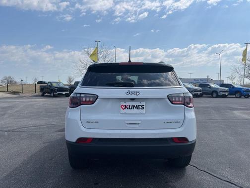 Bright White Clearcoat 2025 Jeep Compass Limited