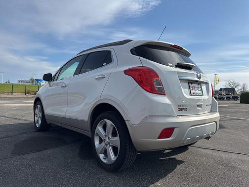 White Pearl Tricoat 2015 Buick Encore Convenience