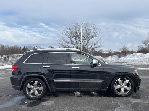 2011 Jeep Grand Cherokee Overland