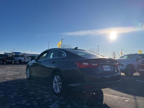 2025 Chevrolet Malibu FWD 1LT