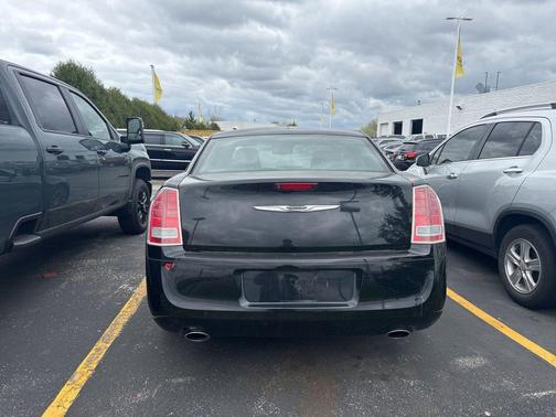 Gloss Black 2013 Chrysler 300 S