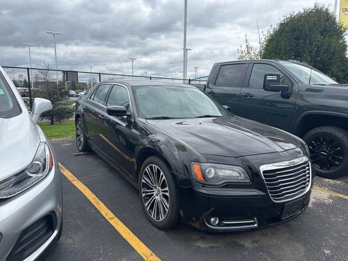 Gloss Black 2013 Chrysler 300 S