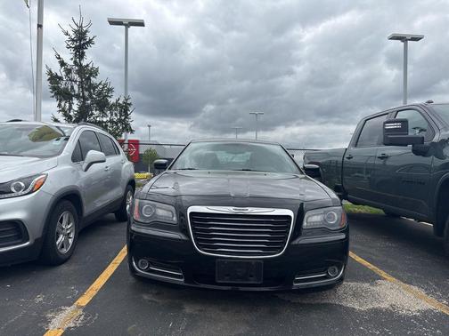 Gloss Black 2013 Chrysler 300 S