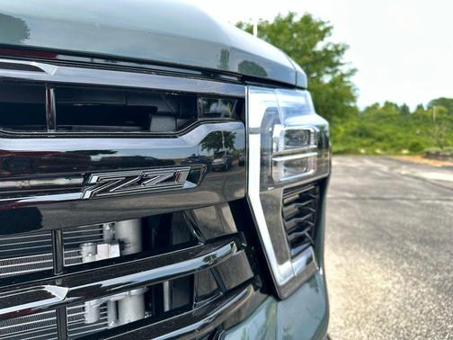 2025 Chevrolet Silverado 3500 LT