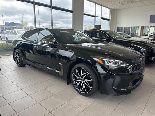 2023 Kia Stinger GT-Line