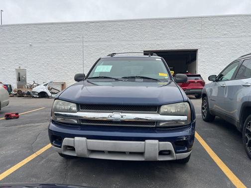 2004 Chevrolet TrailBlazer EXT LT