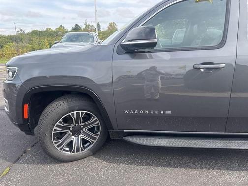 2024 Jeep Wagoneer Series I 4x4