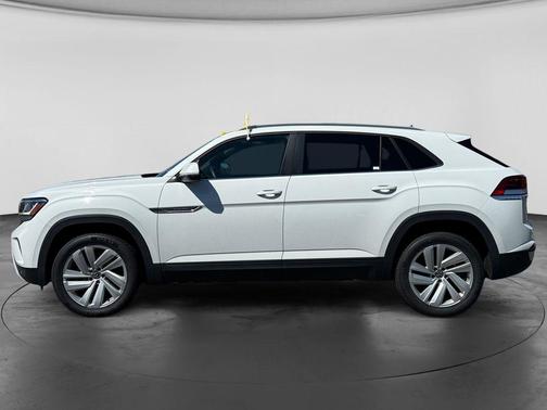 Pure White 2021 Volkswagen Atlas Cross Sport 2.0T SE w/Technology 4MOTION