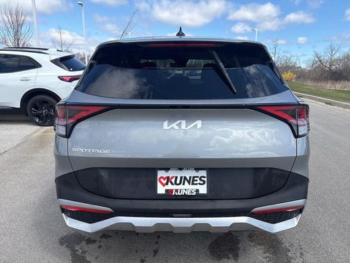 2024 Kia Sportage LX