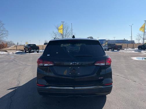 2023 Chevrolet Equinox AWD RS