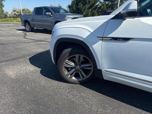 2019 Volkswagen Atlas 3.6L SE w/Technology