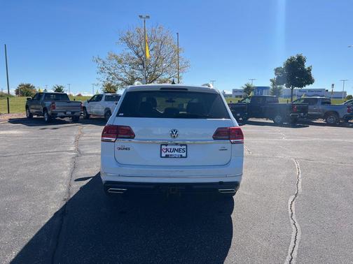 2019 Volkswagen Atlas 3.6L SE w/Technology
